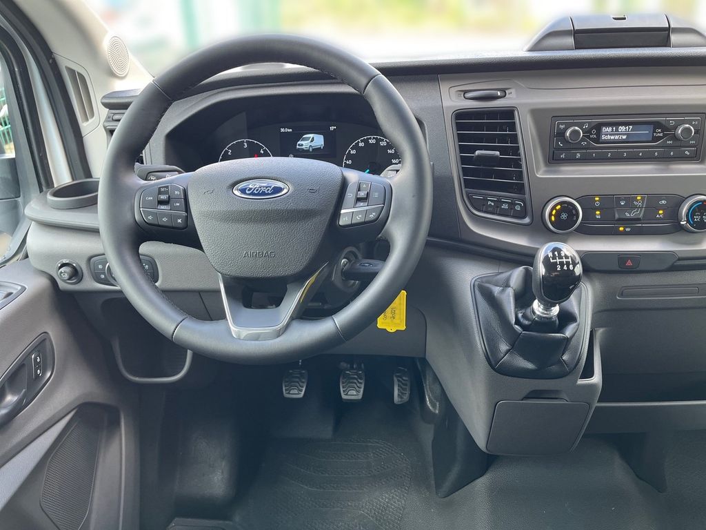 Ford Transit 2025