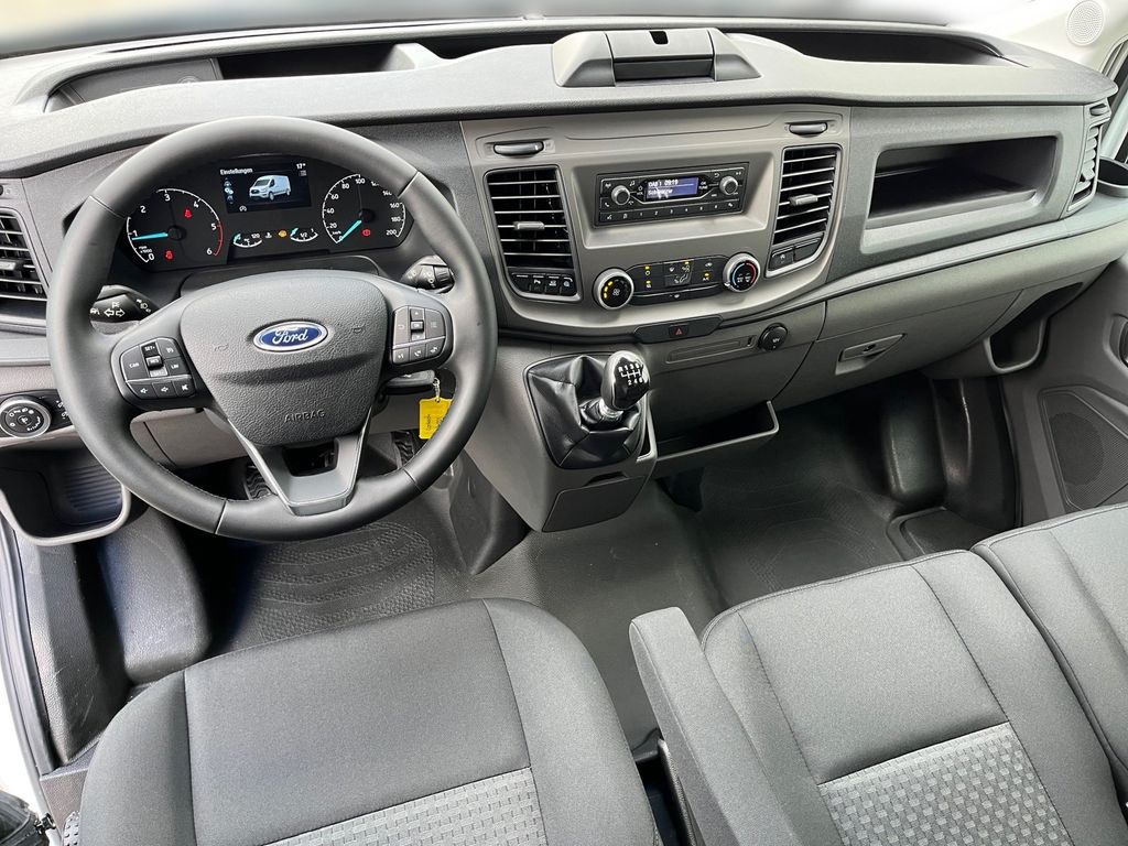 Ford Transit 2025