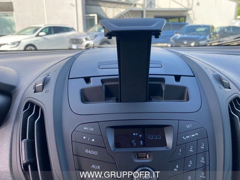 Ford Transit Courier 2017