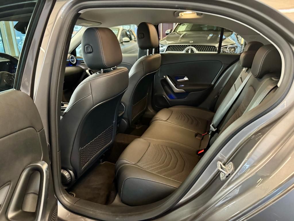 Mercedes-Benz A 180 2024