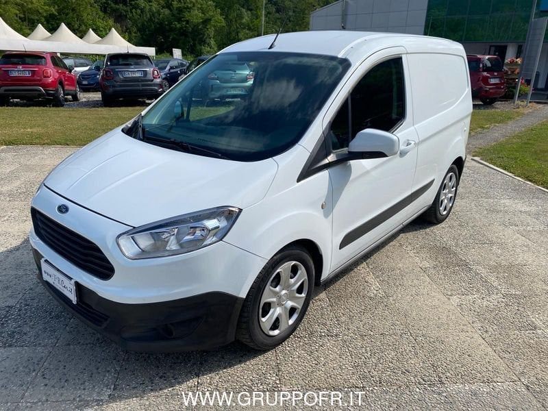 Ford Transit Courier 2017