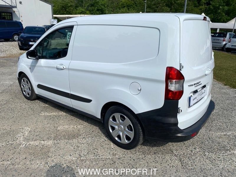 Ford Transit Courier 2017