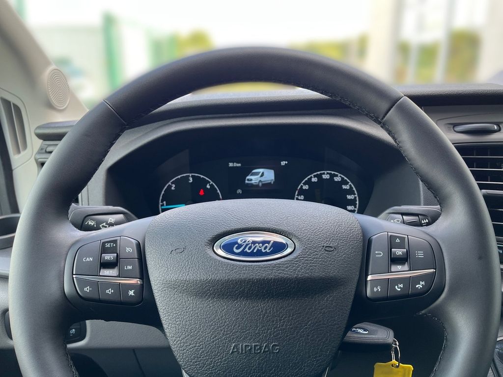 Ford Transit 2025