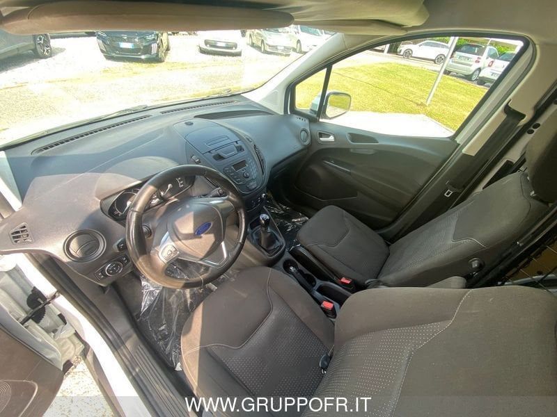 Ford Transit Courier 2017