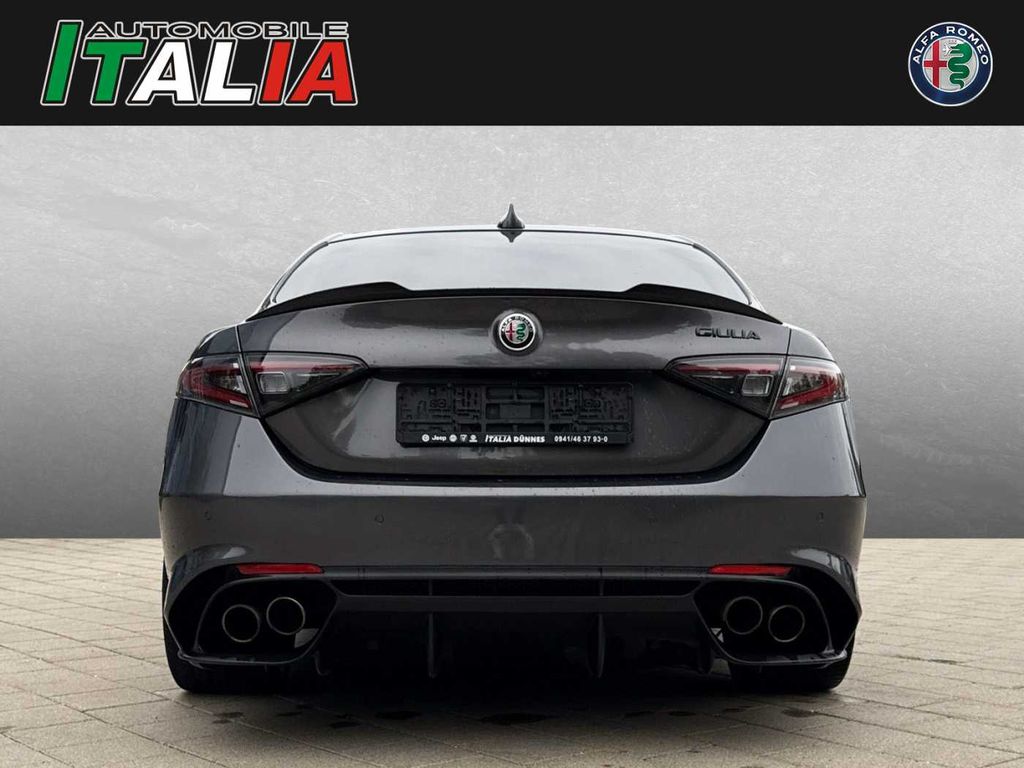 Alfa Romeo Giulia 2021