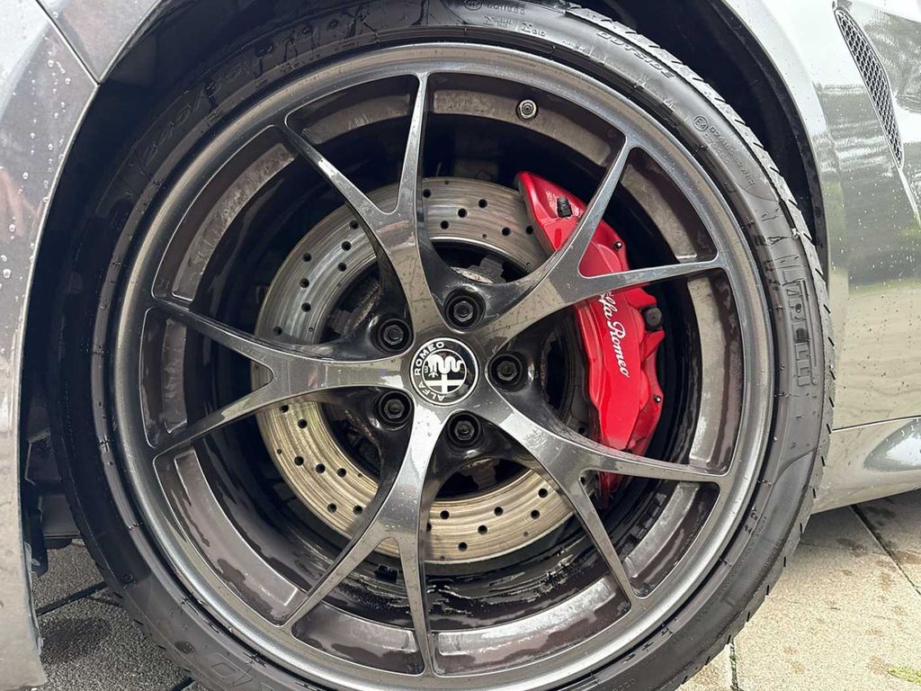 Alfa Romeo Giulia 2021