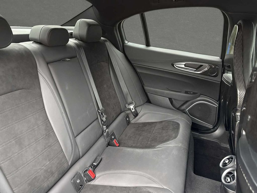 Alfa Romeo Giulia 2021