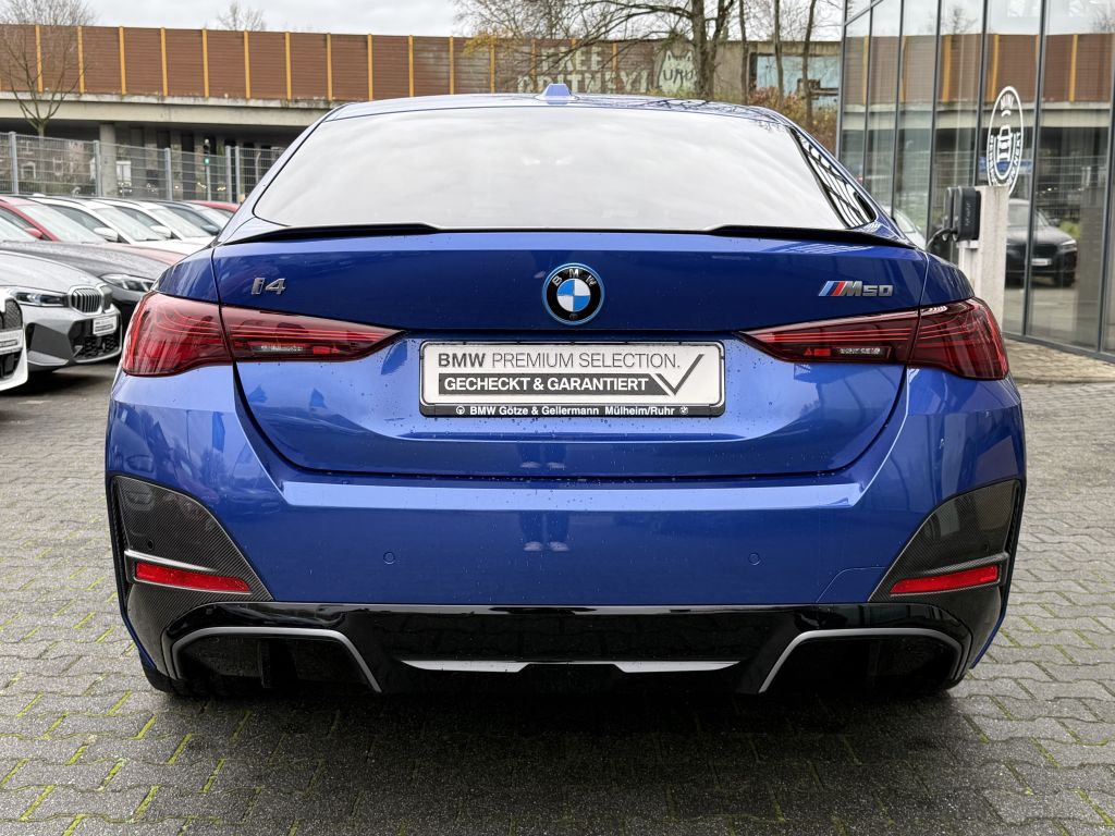 BMW i4 2025