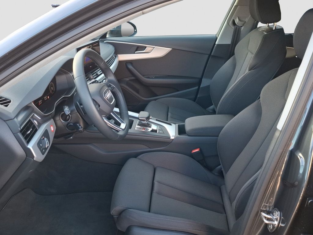 Audi A4 2025