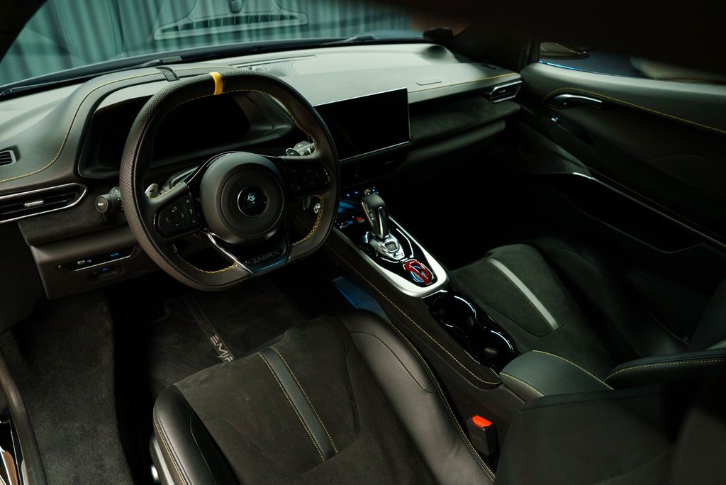 Lotus Emira 2024