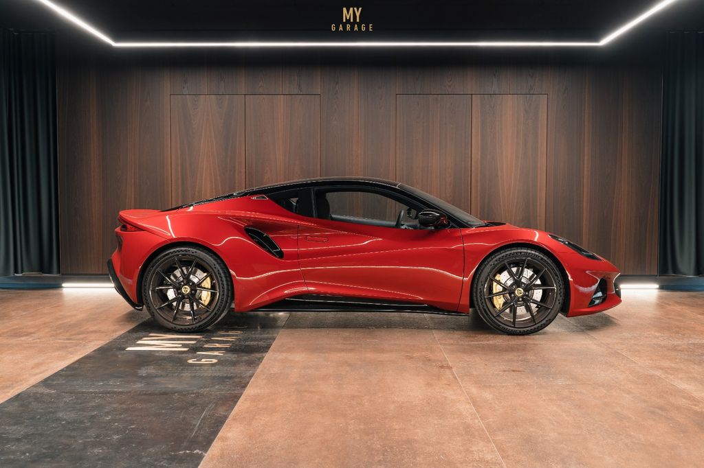 Lotus Emira 2023