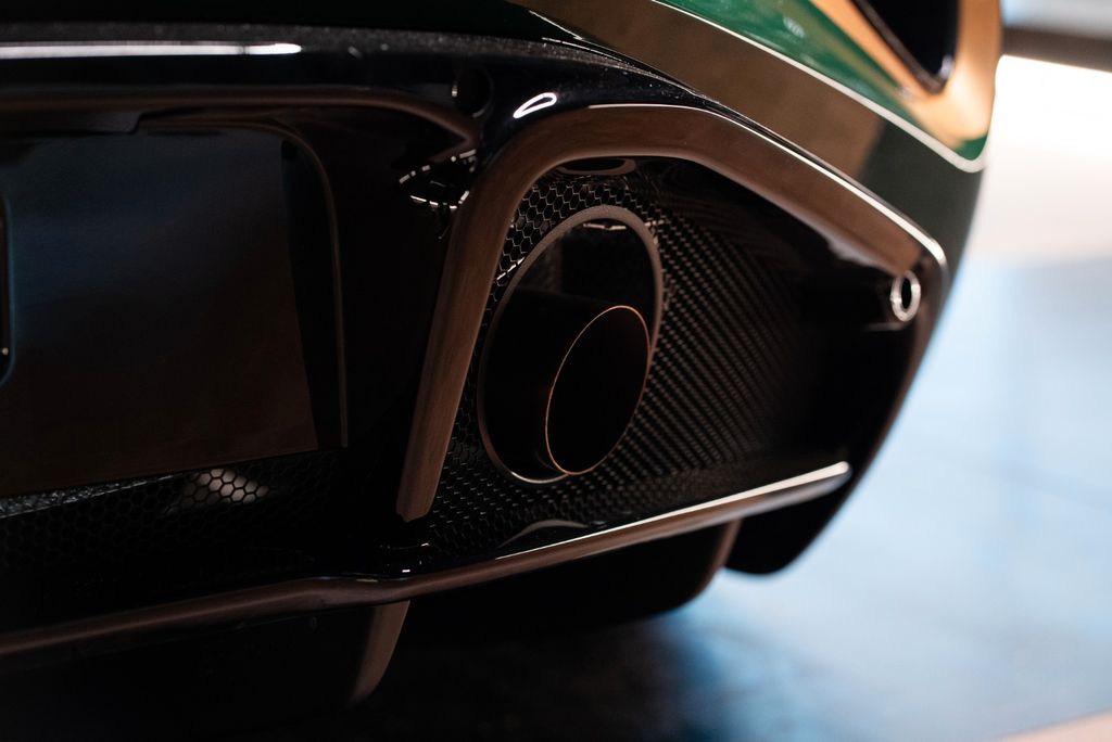 Lotus Emira 2025