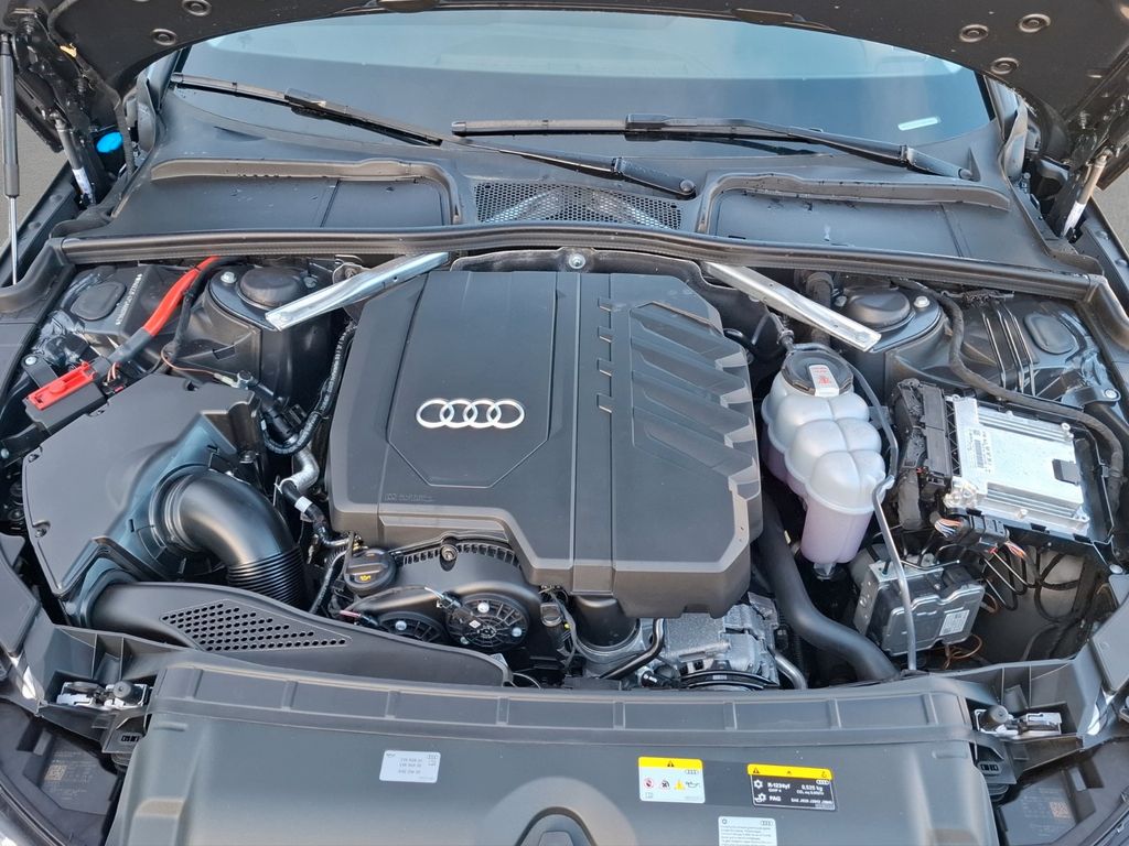 Audi A4 2025