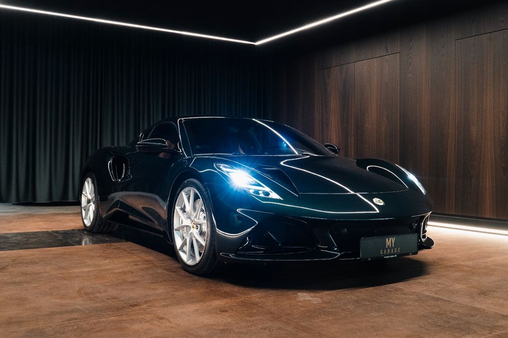 Lotus Emira 2024