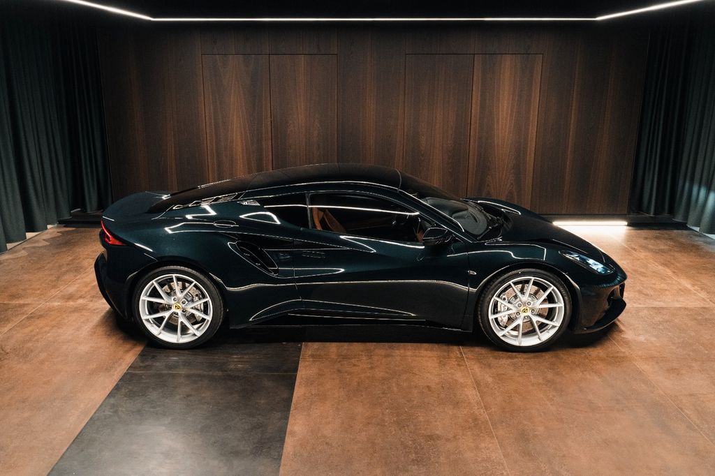 Lotus Emira 2024