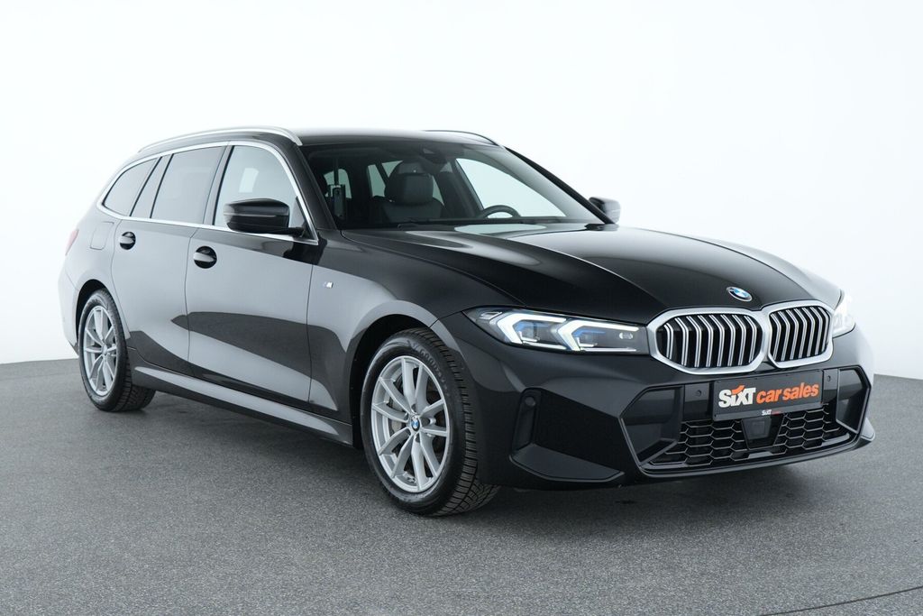 BMW 330 2023