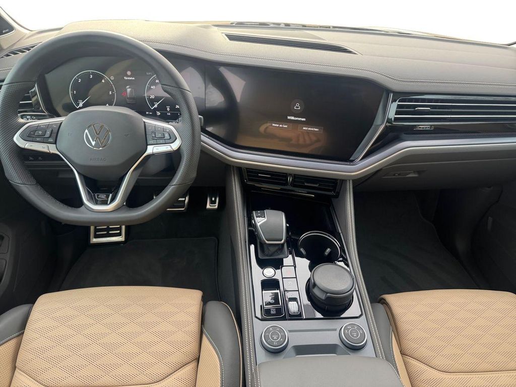 Volkswagen Touareg 2025