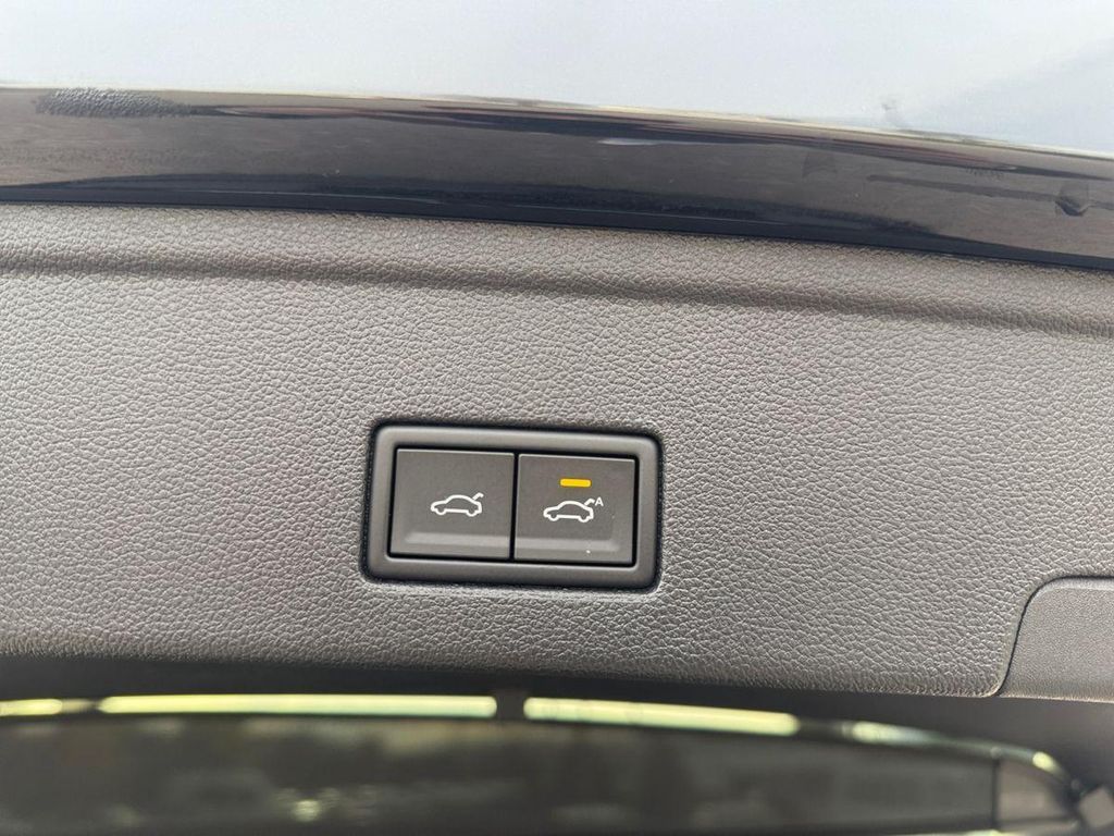 Volkswagen Touareg 2025