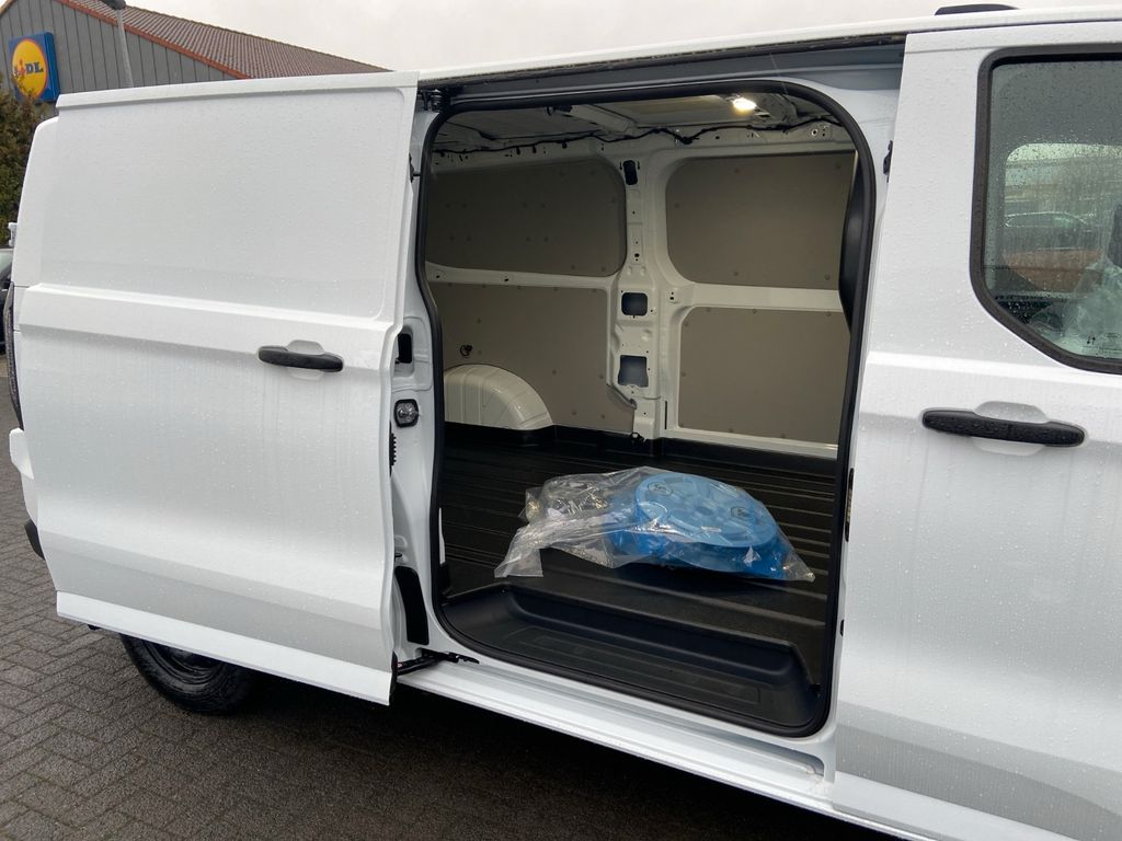 Ford Transit Custom 2025