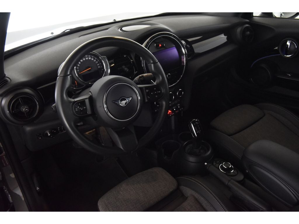 MINI Cooper Cabrio 2023