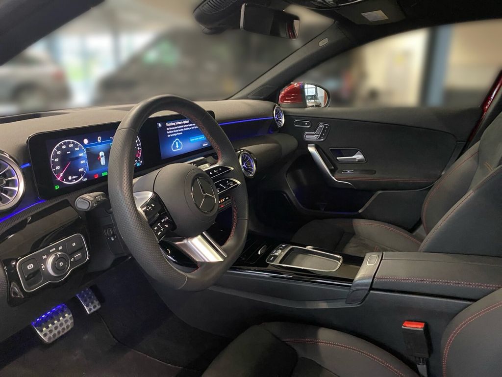 Mercedes-Benz A 250 2025