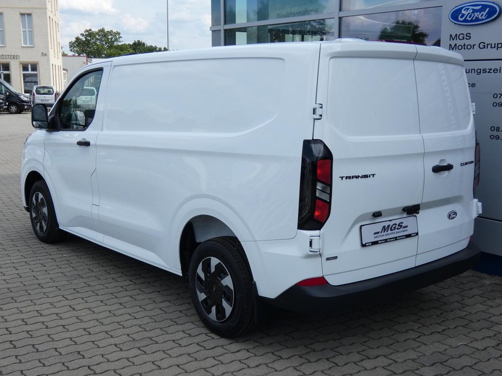 Ford Transit Custom 2025