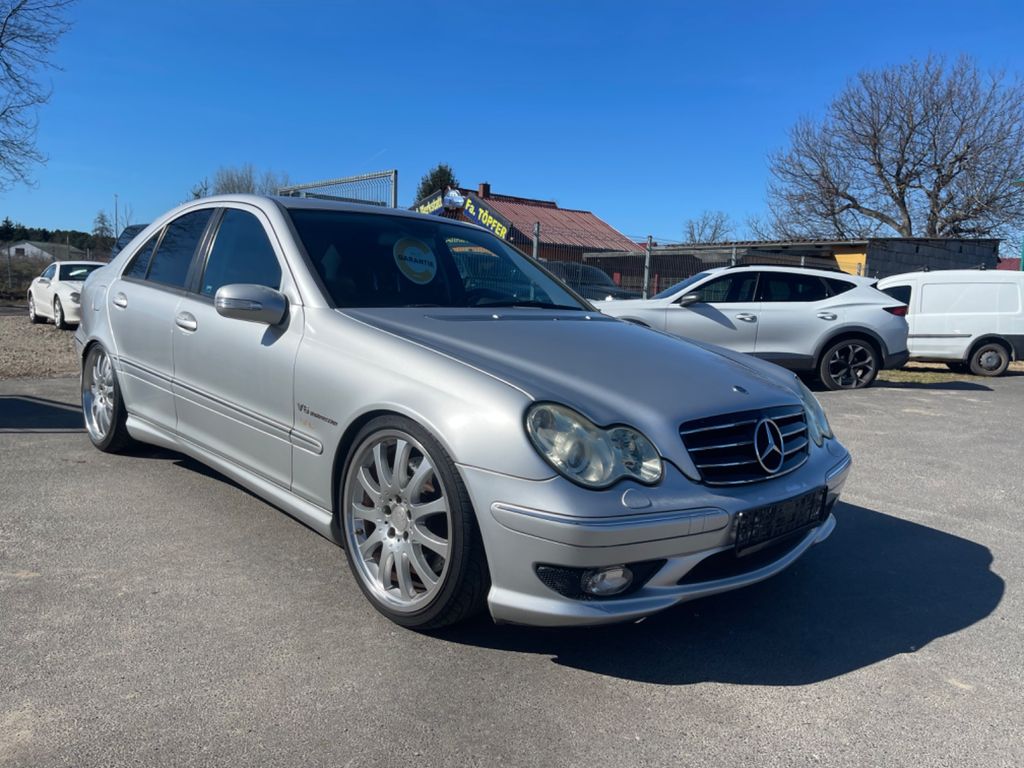 Mercedes-Benz C 32 AMG 2003