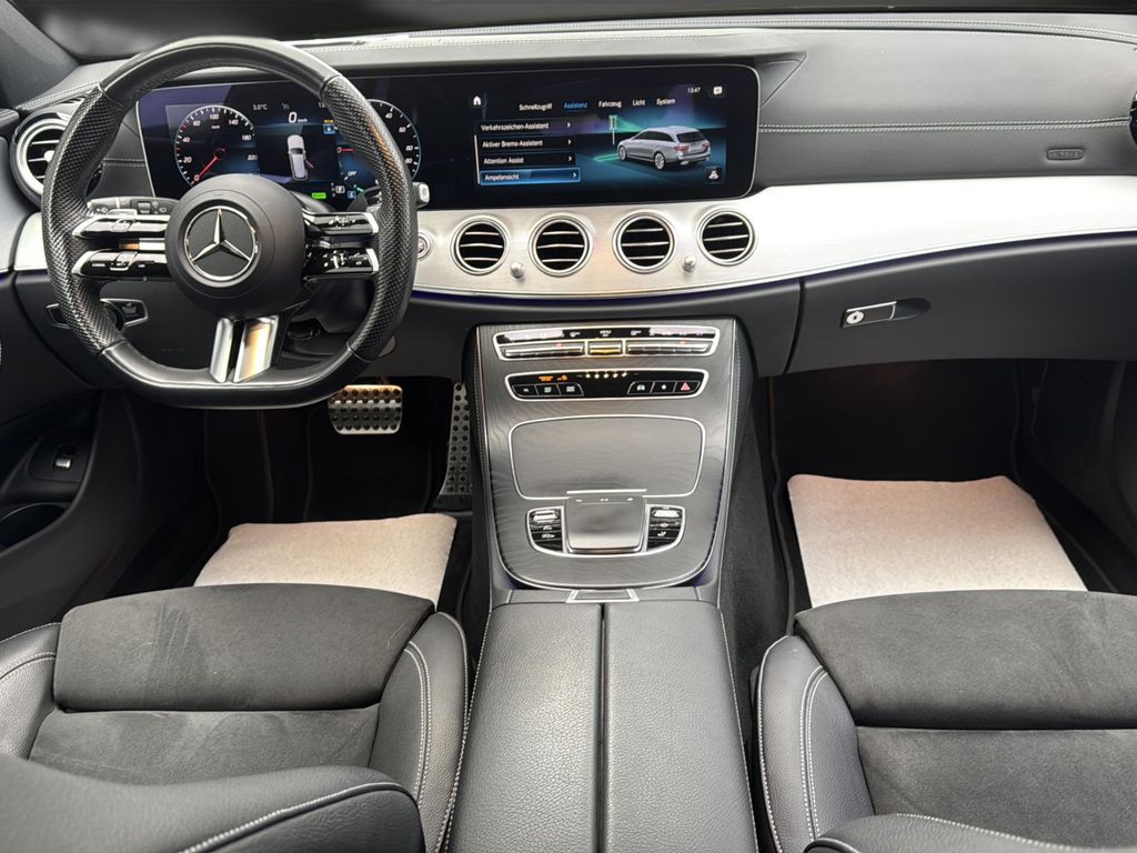Mercedes-Benz E 300 2022