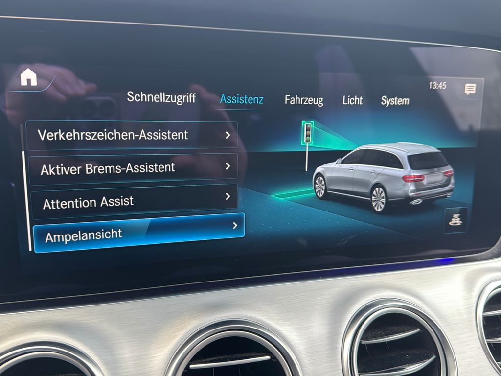 Mercedes-Benz E 300 2022