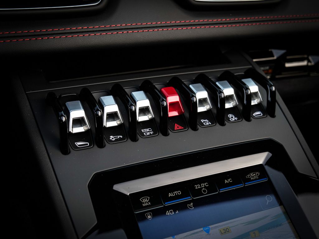 Lamborghini Huracán 2021