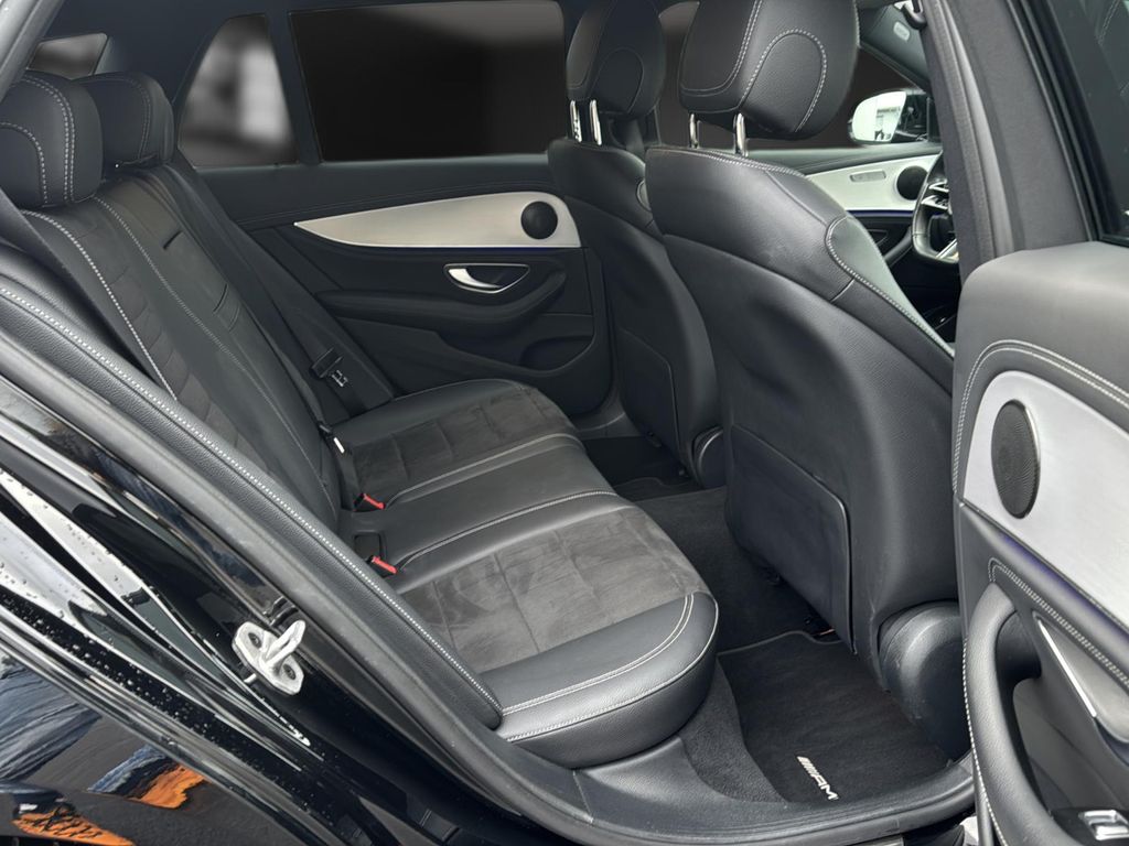 Mercedes-Benz E 300 2022