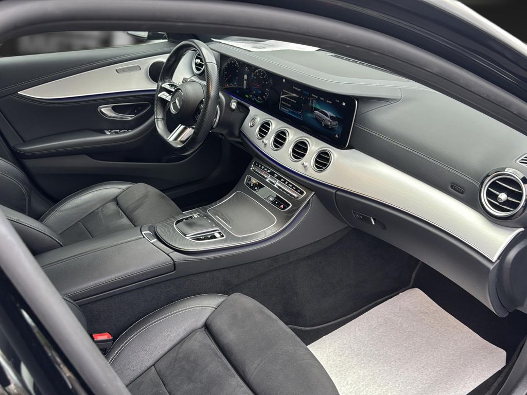 Mercedes-Benz E 300 2022