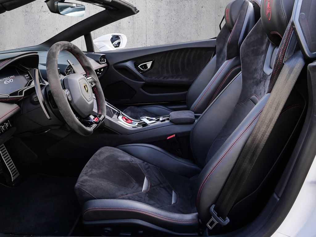 Lamborghini Huracán 2021