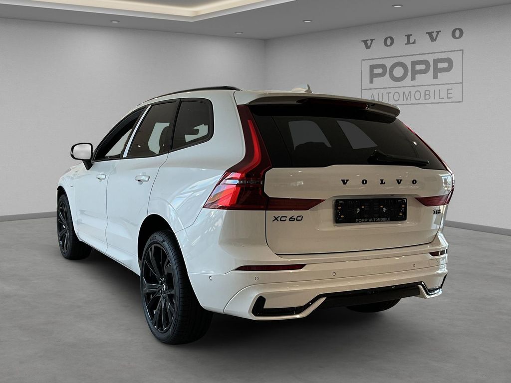 Volvo XC60 2025