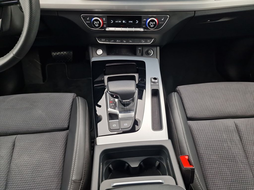 Audi Q5 2022