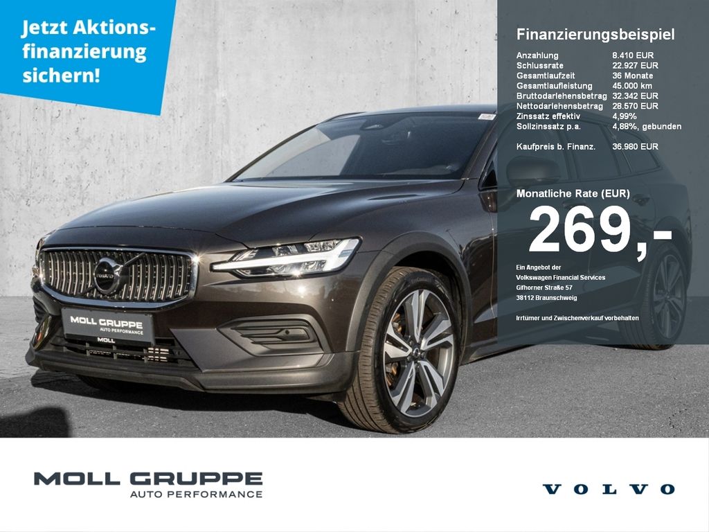 Volvo V60 Cross Country 2023