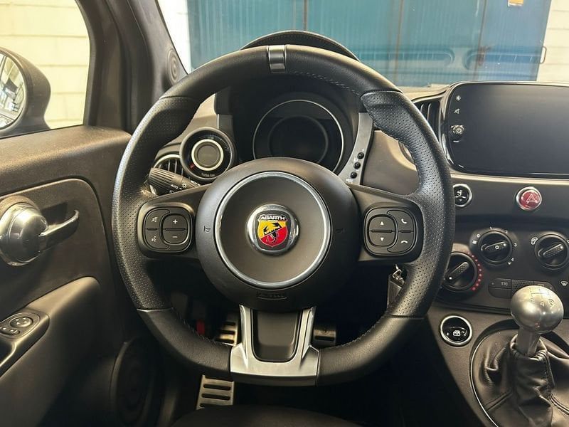 Abarth 595 2024