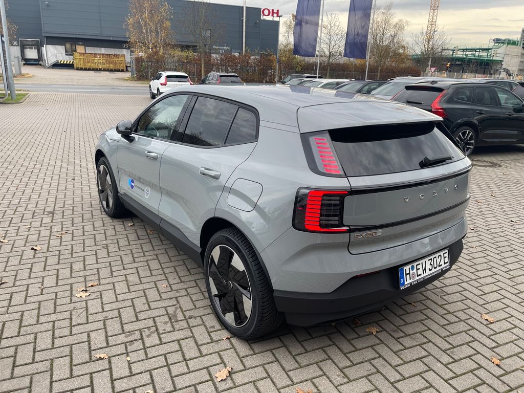 Volvo EX30 2025