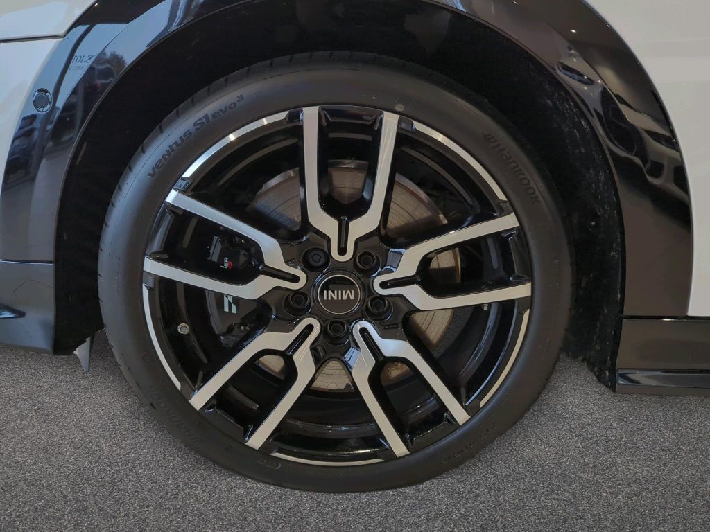 MINI Cooper S Cabrio 2024