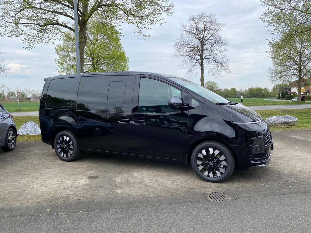 Hyundai STARIA 2025