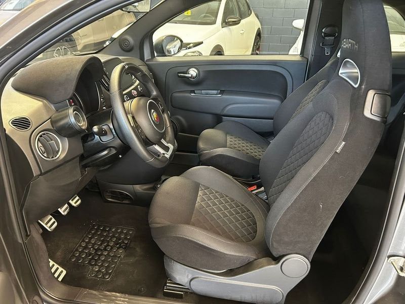 Abarth 595 2024