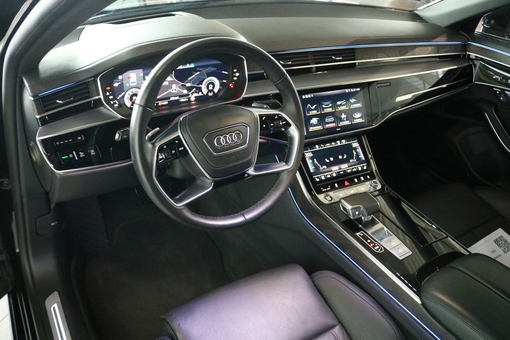 Audi A8 2022