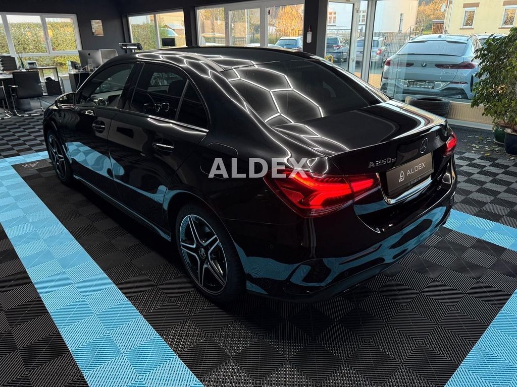 Mercedes-Benz A 250 2021