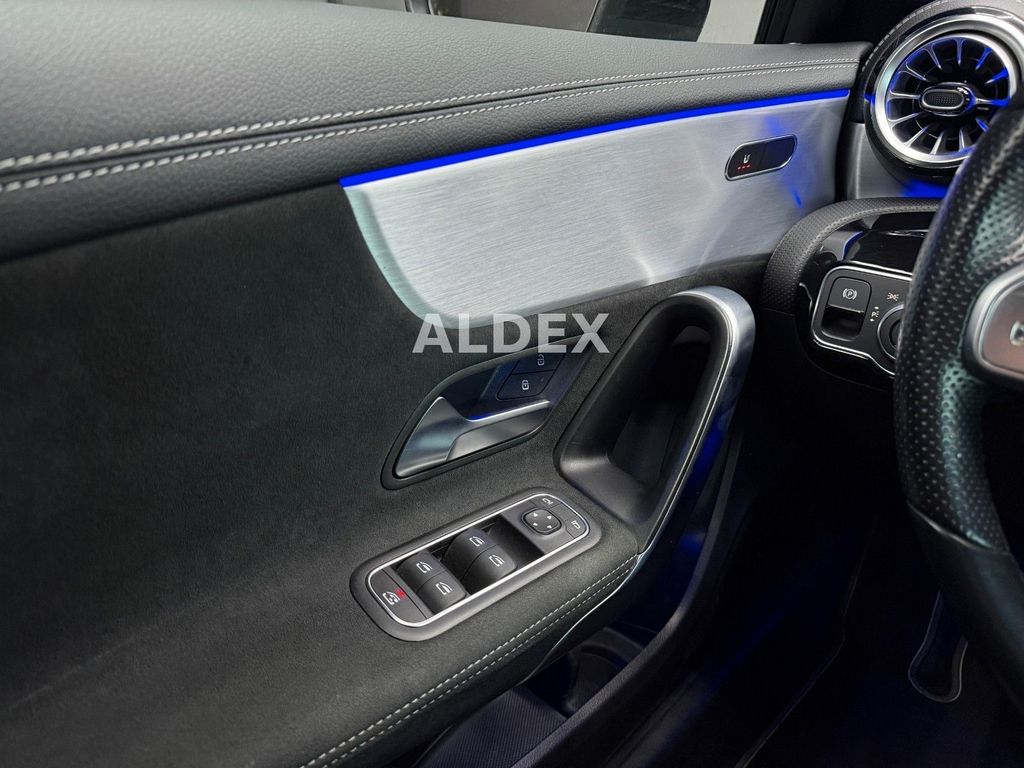Mercedes-Benz A 250 2021
