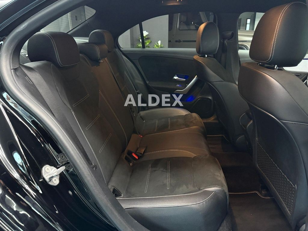 Mercedes-Benz A 250 2021