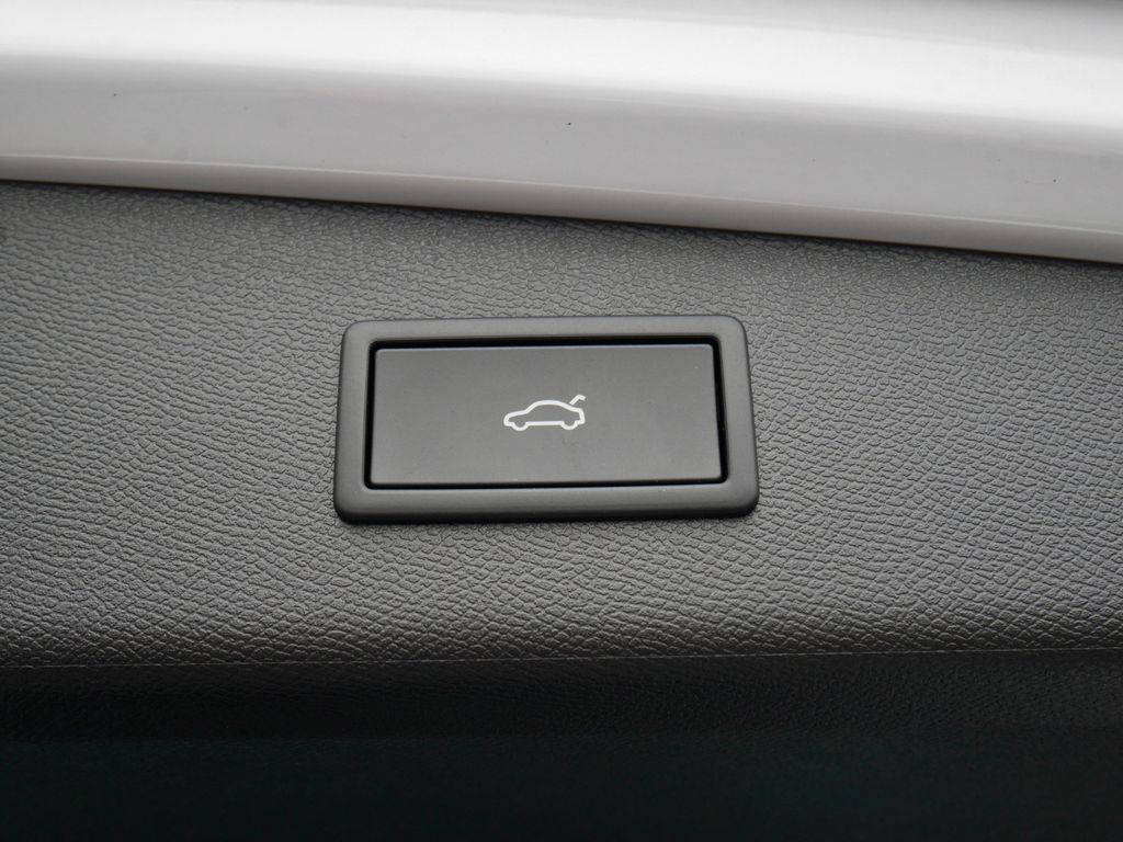 Cupra Leon 2025