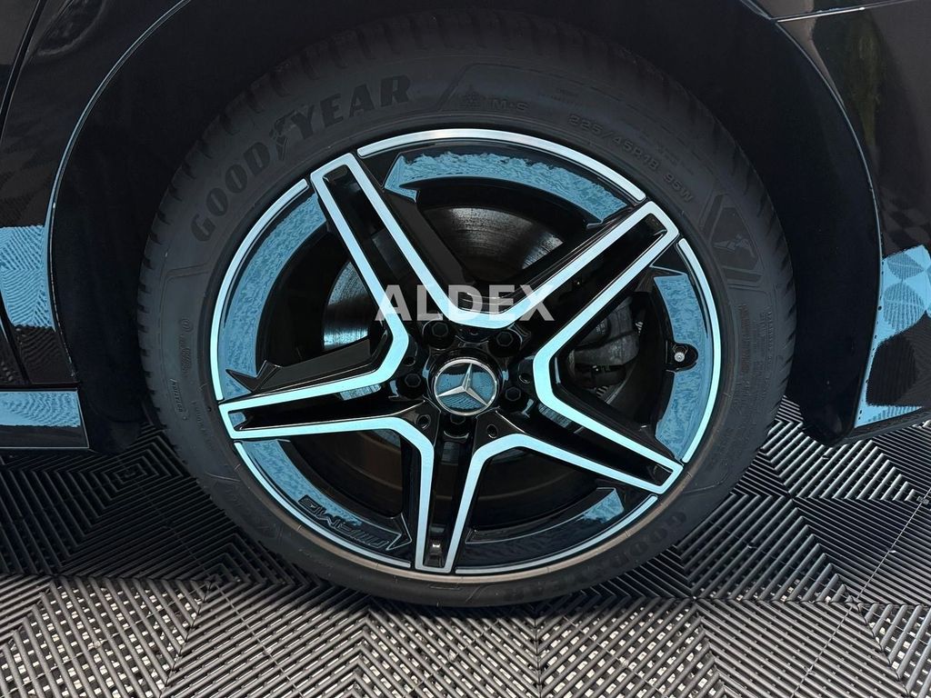 Mercedes-Benz A 250 2021