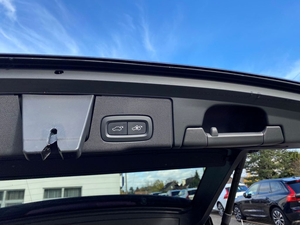Volvo XC60 2022