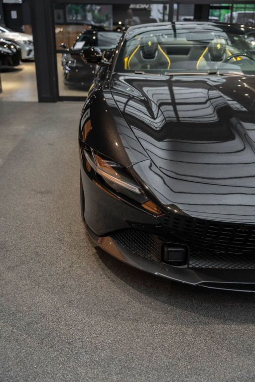 Ferrari Roma 2024