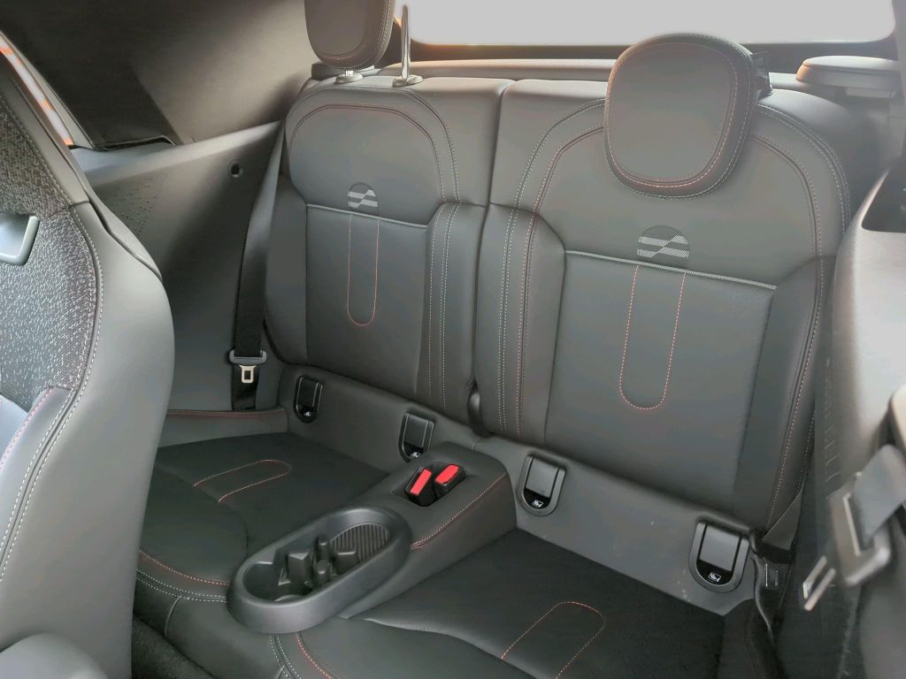 MINI John Cooper Works Cabrio 2024